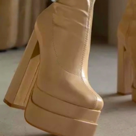 NEW VERSACE STYLE DOUBLE PLATFORM THIGH HIGH BOOTS! - Picture 3 of 3